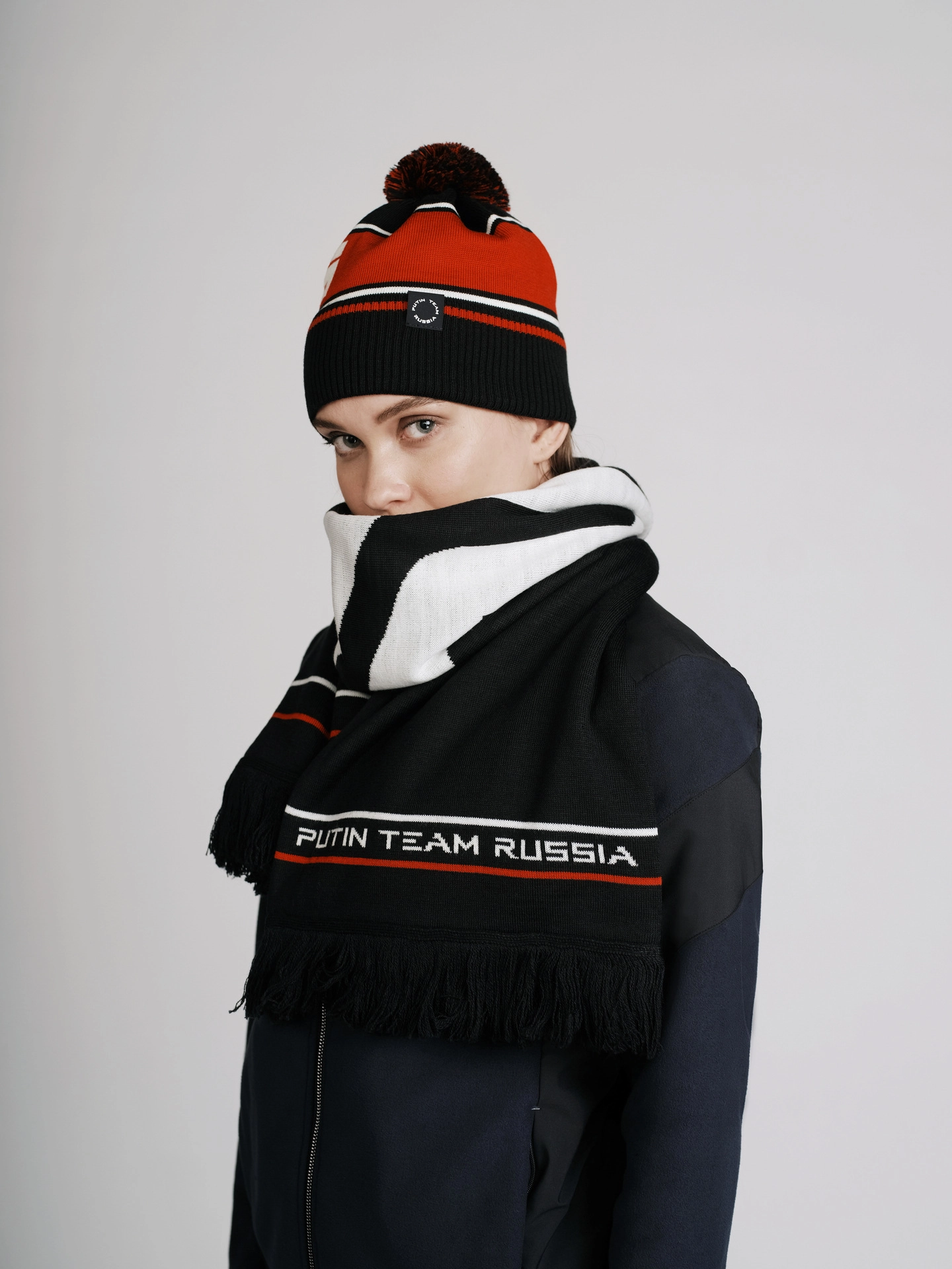 Шапка зимняя с помпоном